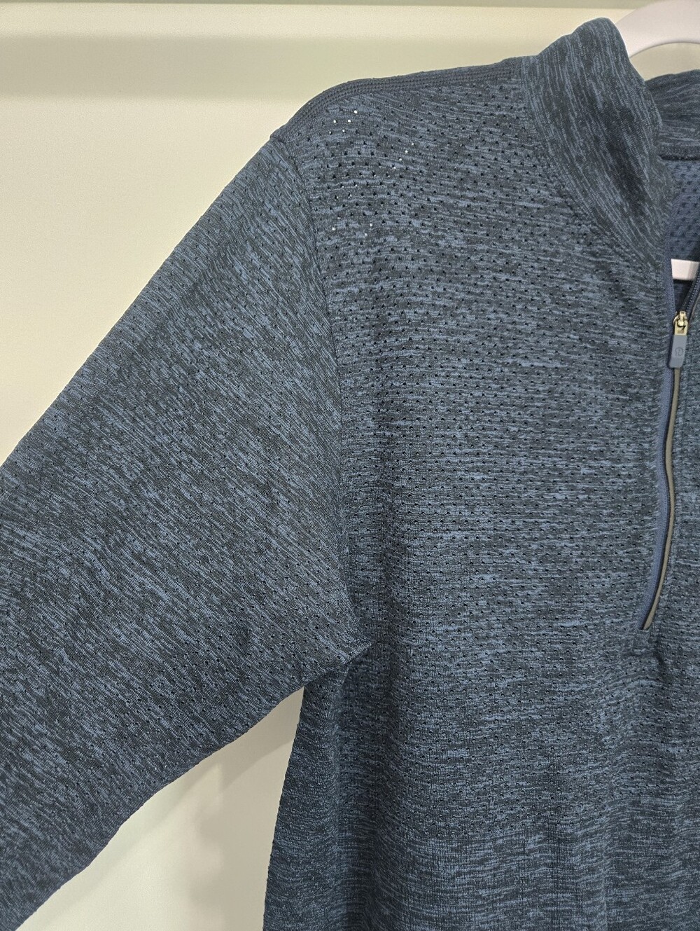 Lululemon Men’s Metal Vent Tech 1/2 Zip Long Sleeve Pullover Blue Heather Size M - Picture 3 of 5